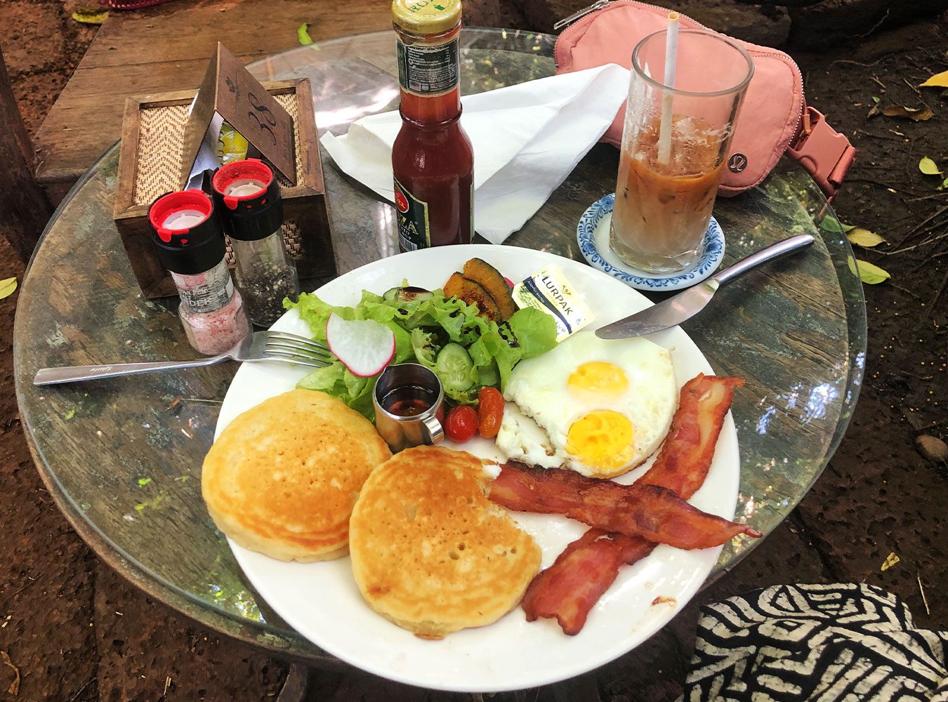 Dining solo in Chiang Mia.